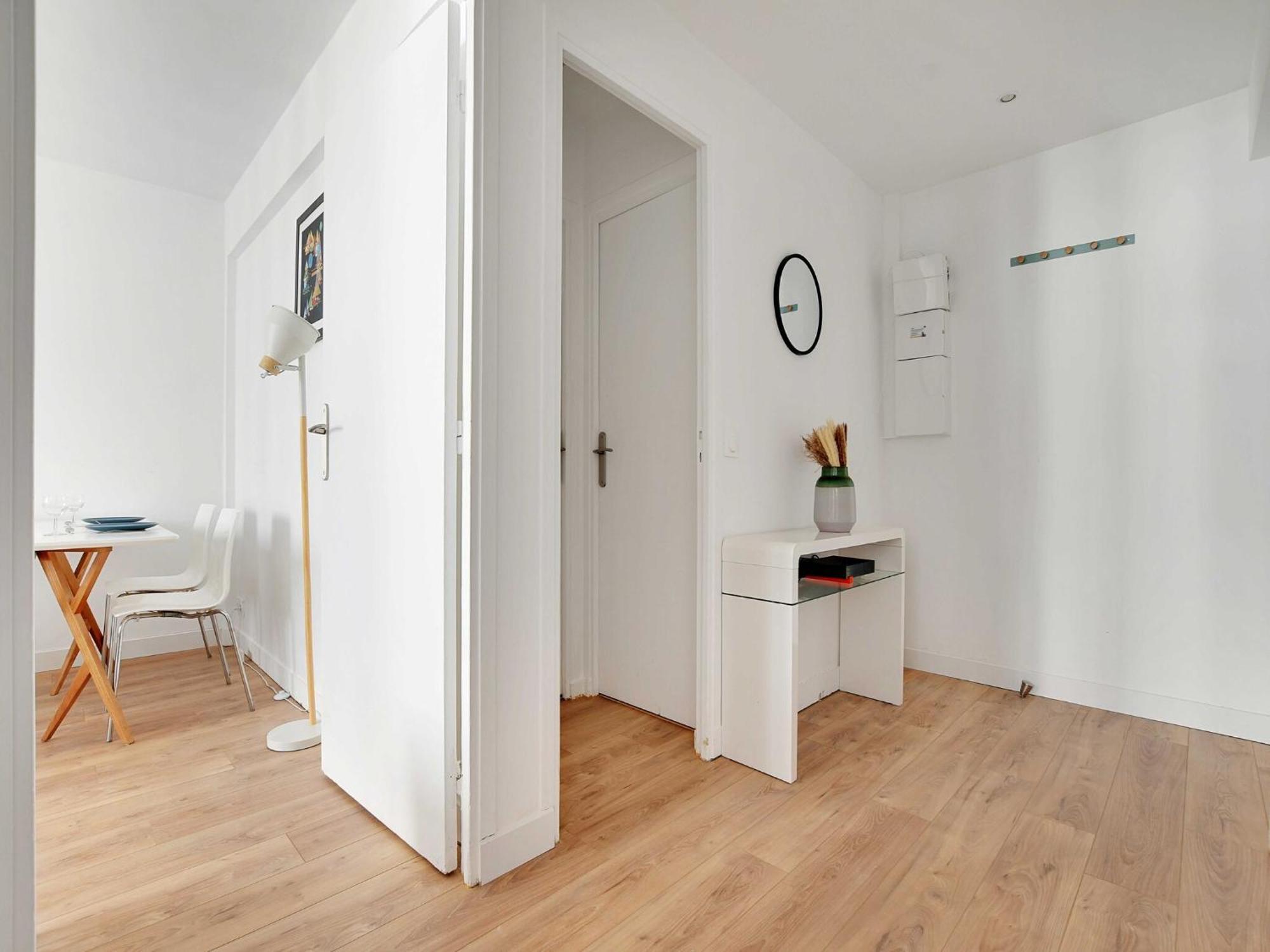 Bright Flat - 1br 4p - Javel *