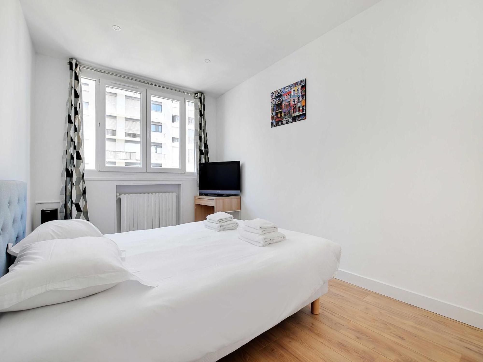 Bright Flat - 1br 4p - Javel Paris