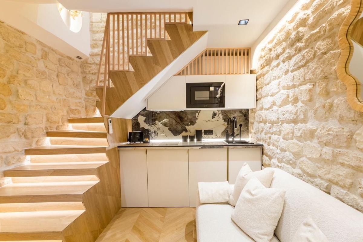 B1 Beautiful, Luxury Near Eiffel Tower Sleeps Ac Paris