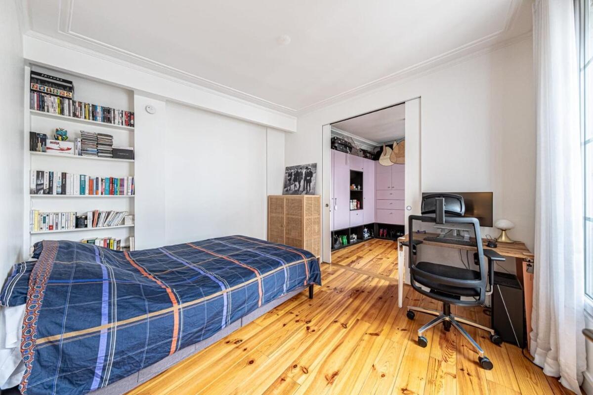 Beautiful In Le Marais Apartment *
