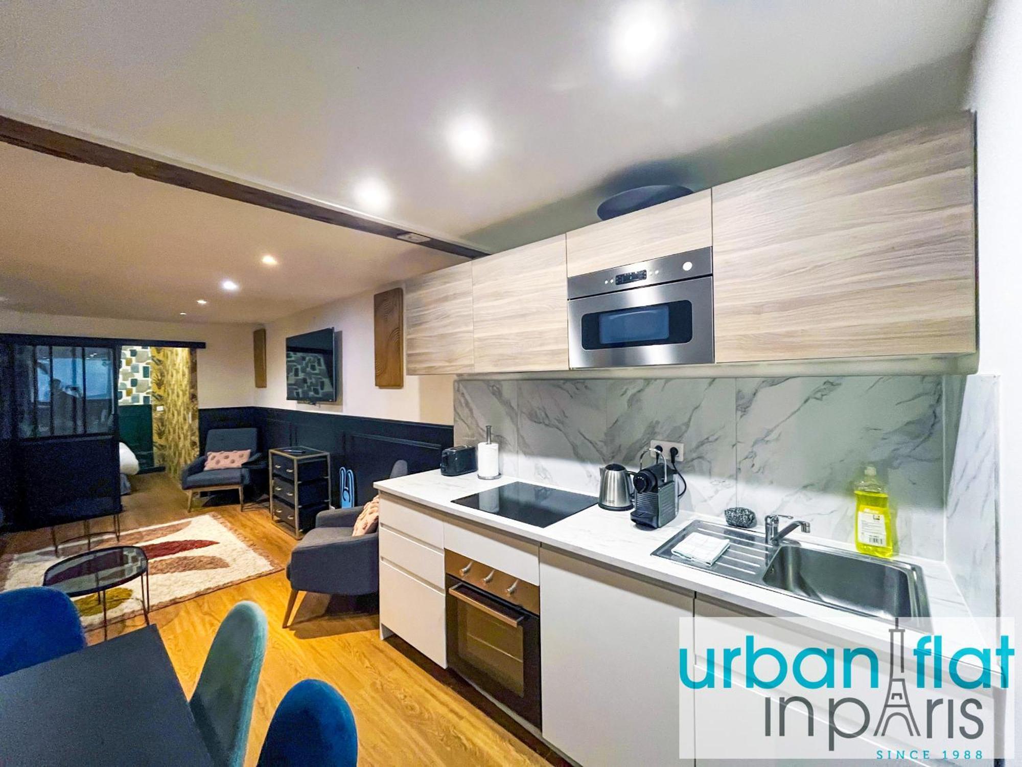Urban Flat 31 - Charming Triplex In