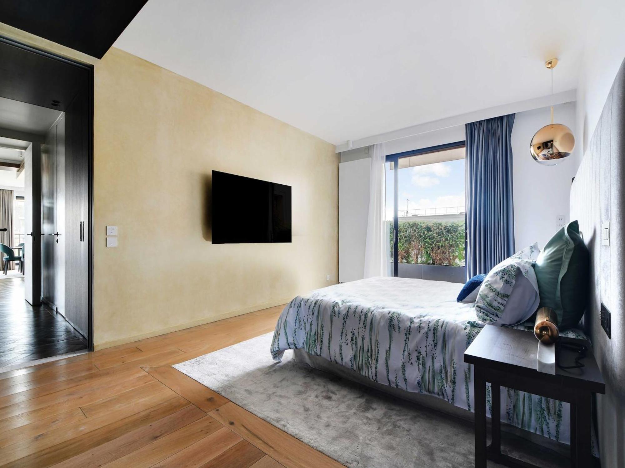 Luxurious With Balcony-3br-6p-champs-elysees * Paris