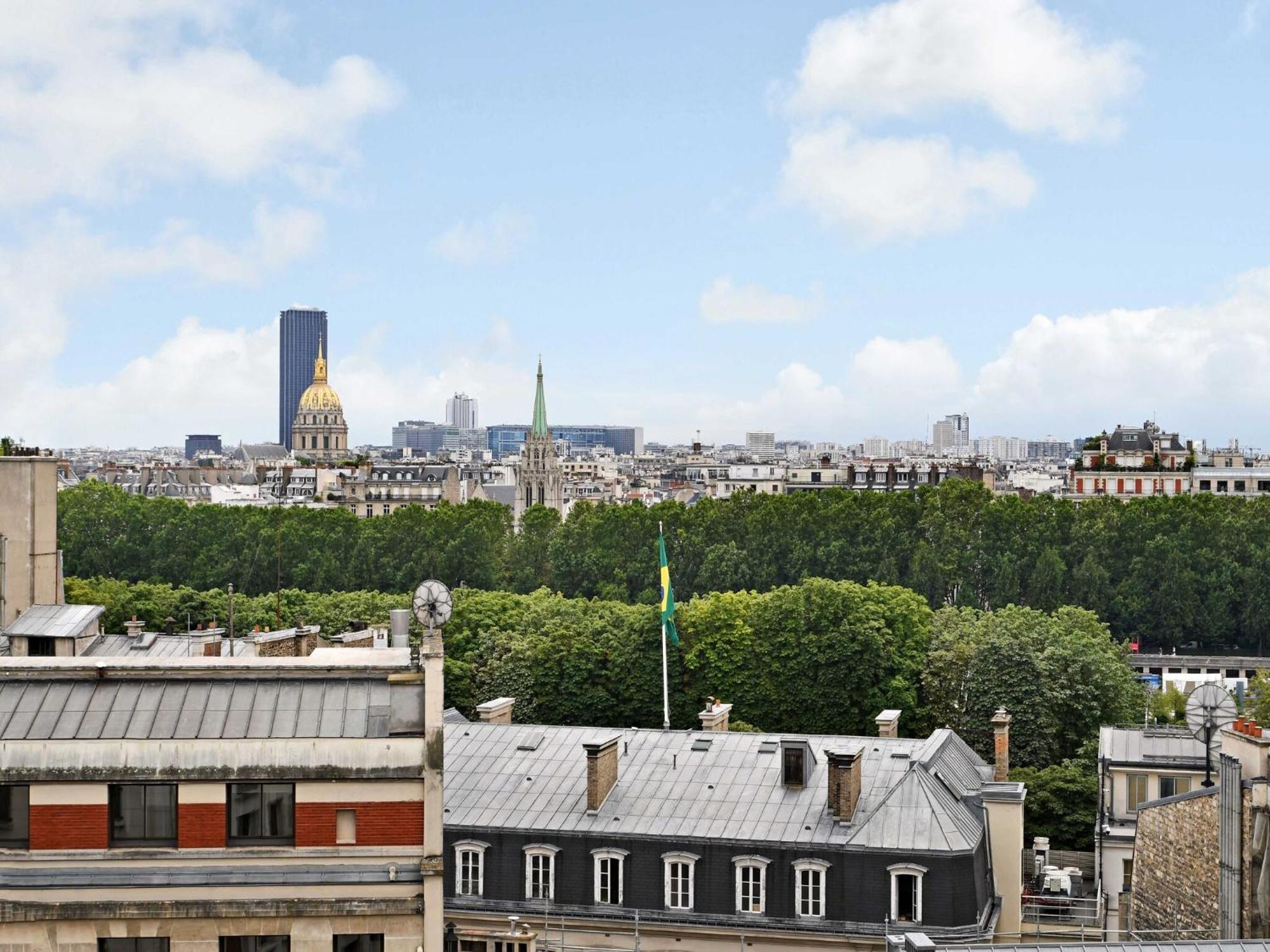 Luxurious With Balcony-3br-6p-champs-elysees Apartment Paris