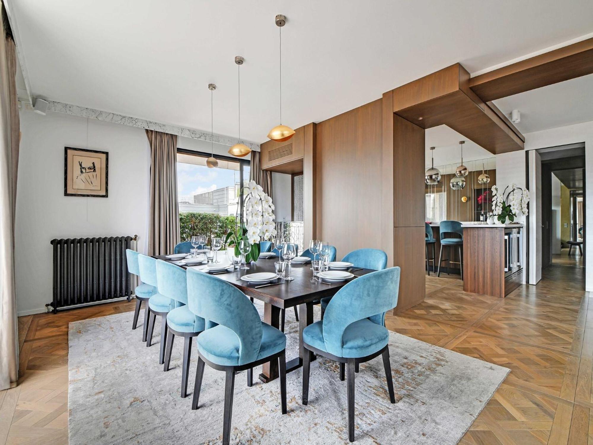 Luxurious With Balcony-3br-6p-champs-elysees Paris