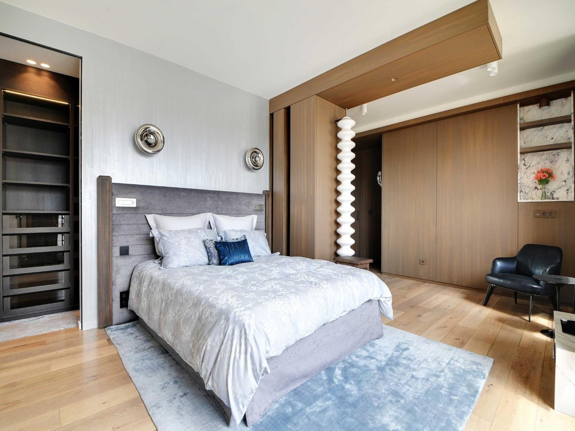 Luxurious With Balcony-3br-6p-champs-elysees Paris