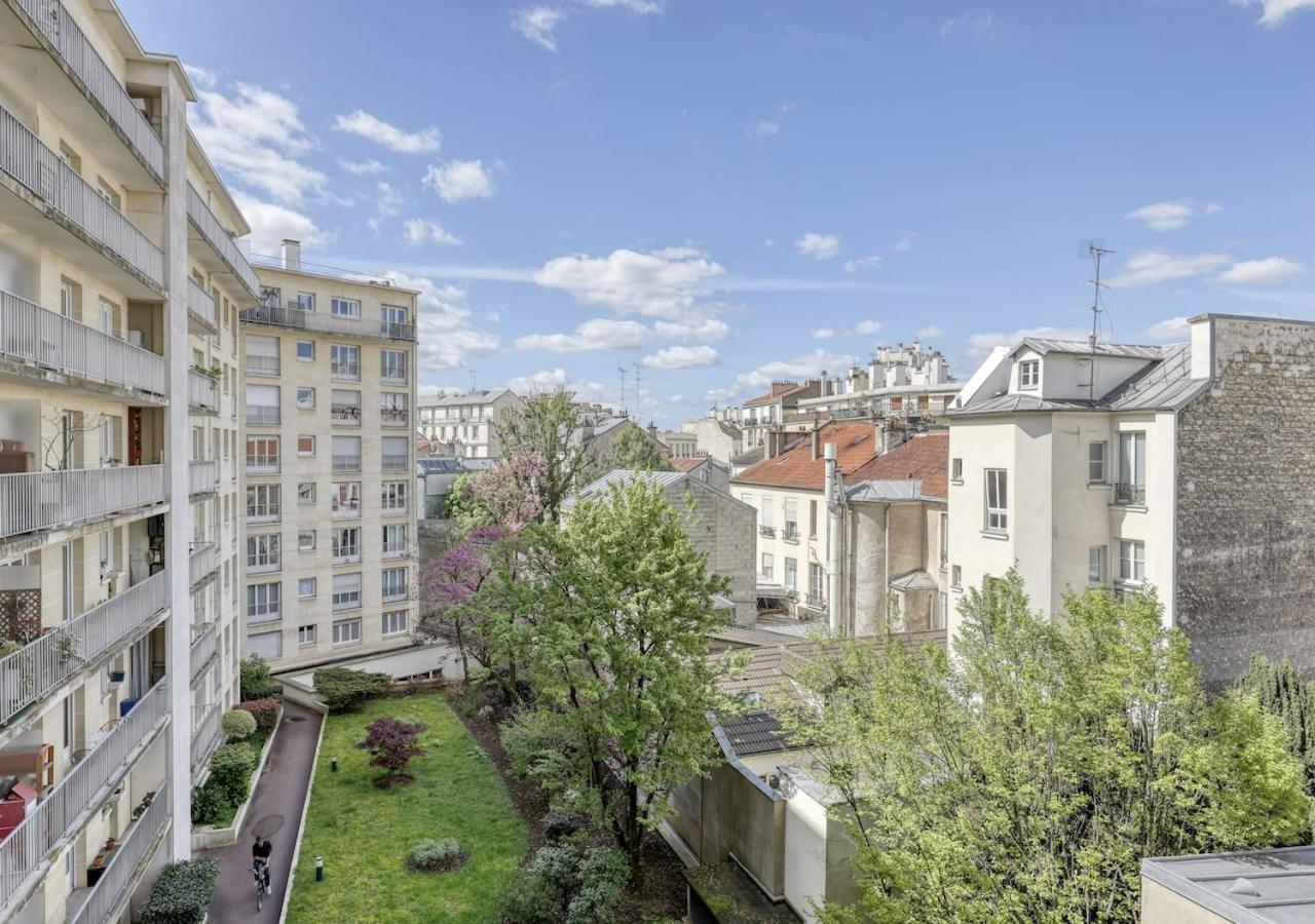 Bright In The Heart Of Butte Aux Cailles Paris