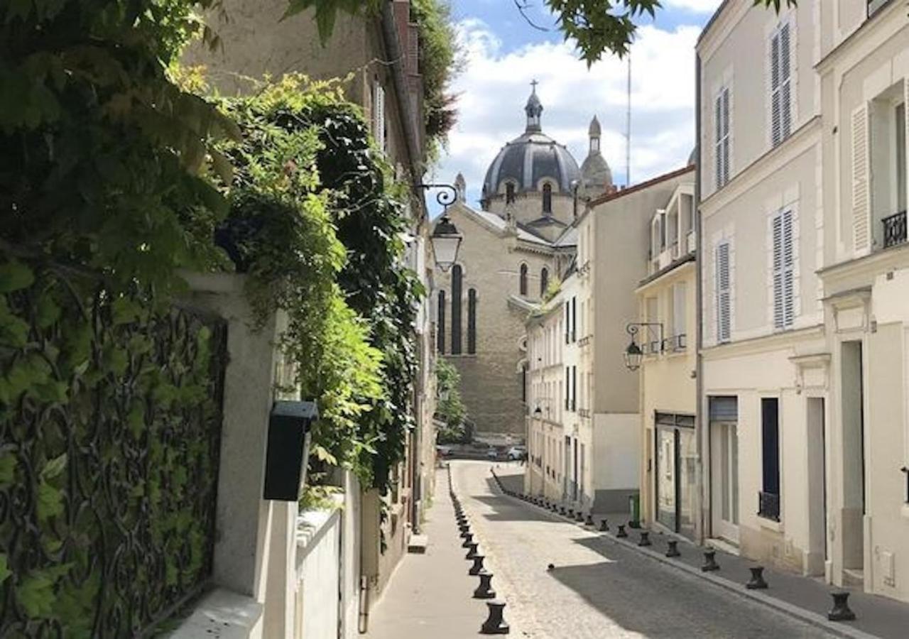 Bright In The Heart Of Butte Aux Cailles * Paris