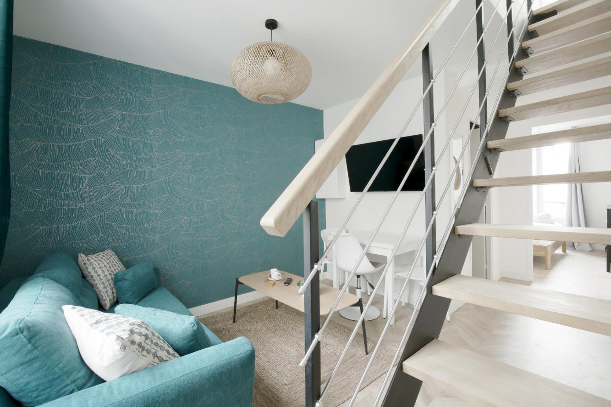 Apartment Relish Baguette In Light-filled Duplex