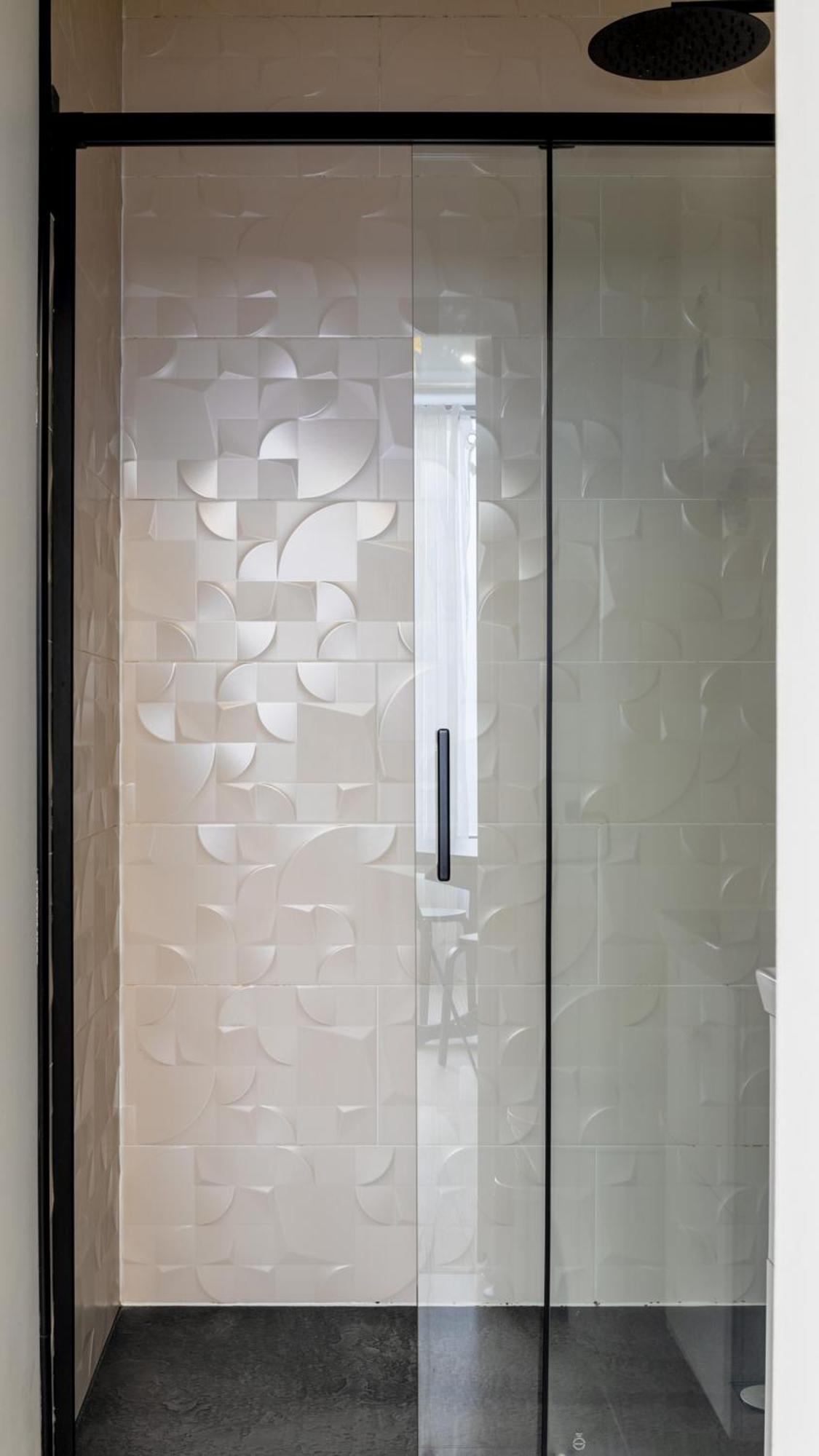 Enjoy In A Lovely Nest With Modern Design