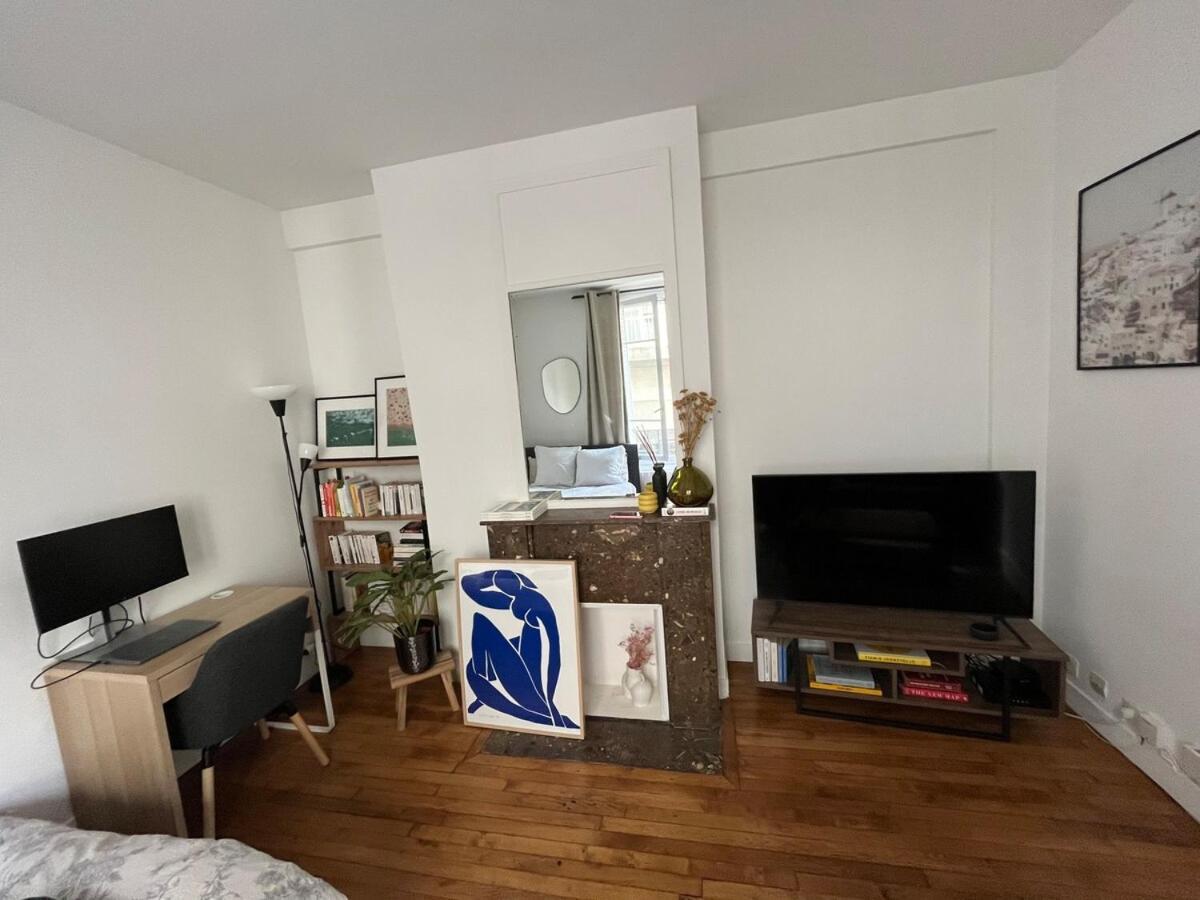 Charming Flat At The Heart Of Paris