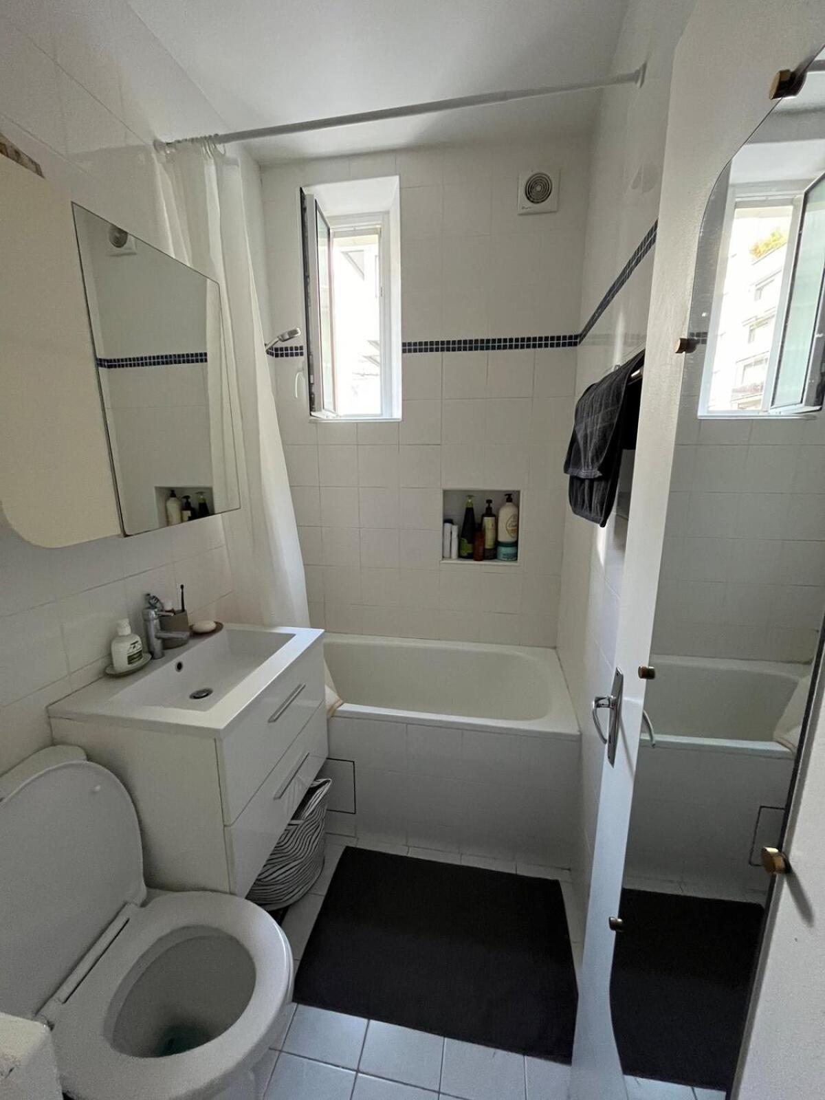 Apartment Charming Flat At The Heart Of