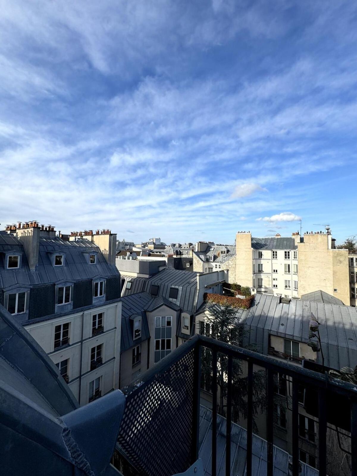 En Plein Coeur Du Marais Apartment *