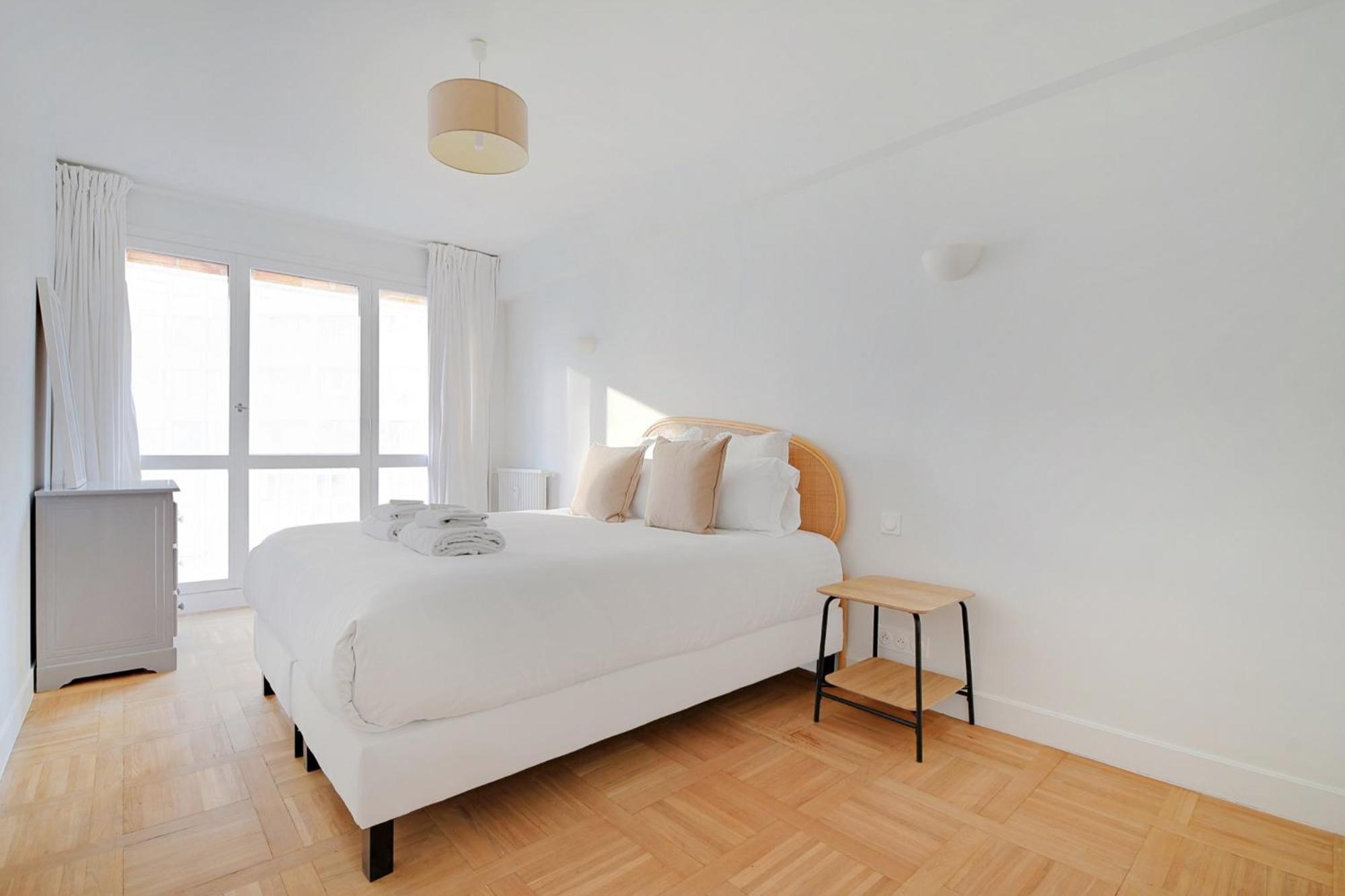 Pick A Flat's In Avenue Foch - Rue Leroux * Paris