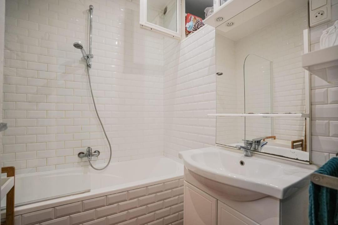 Apartment Bohemian 1br In Montmartre *