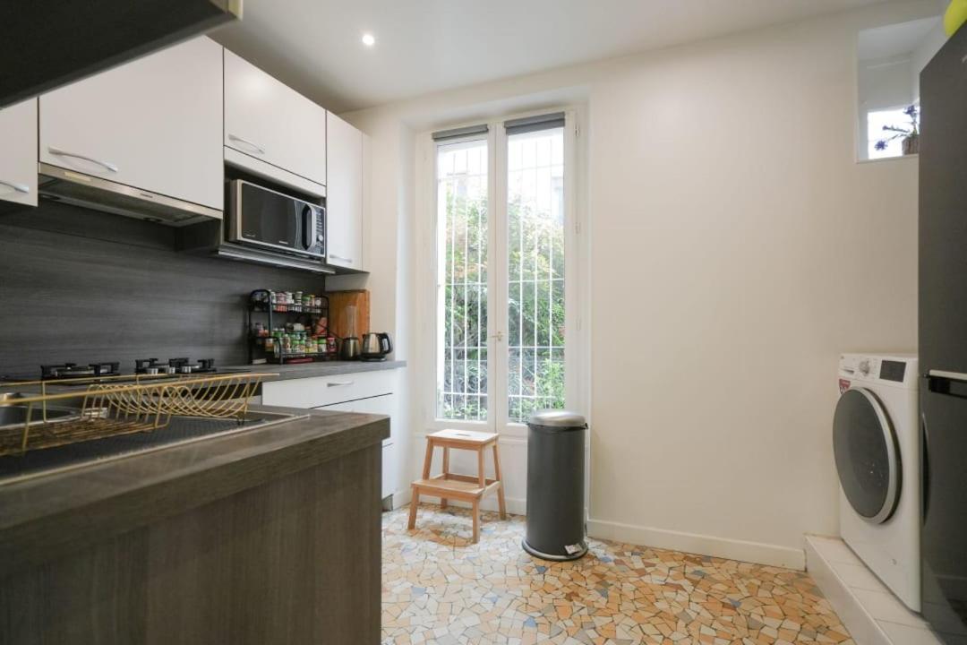 Bohemian 1br In Montmartre Paris