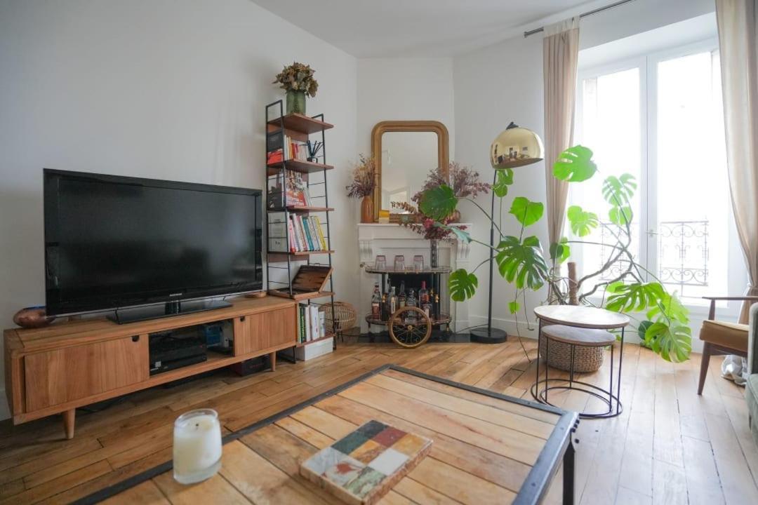 Bohemian 1br In Montmartre Apartment