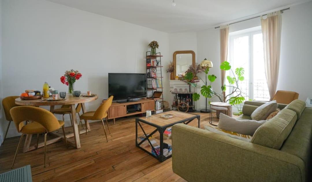 Bohemian 1br In Montmartre Apartment