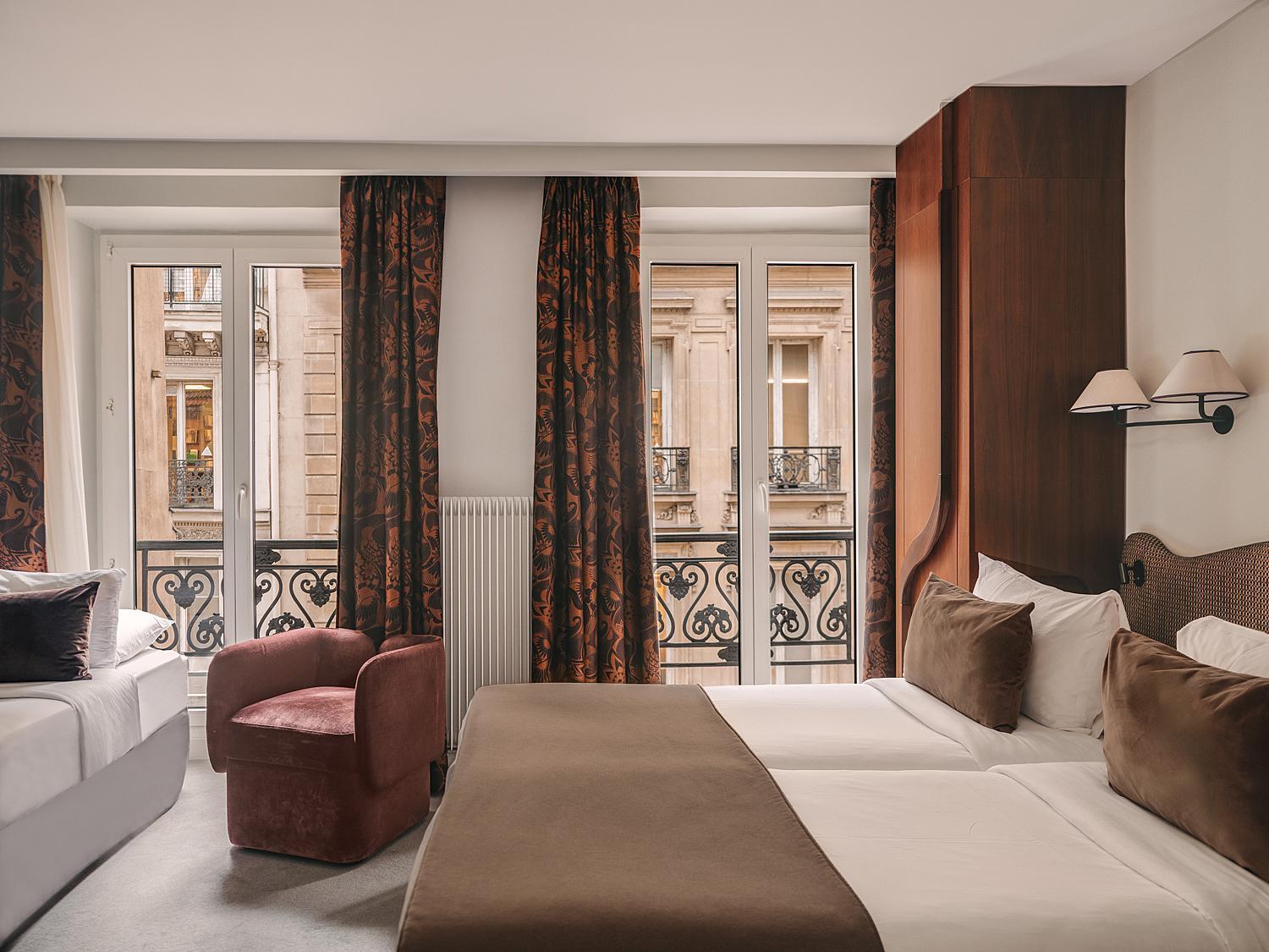 Belloy Saint Germain 4* Paris