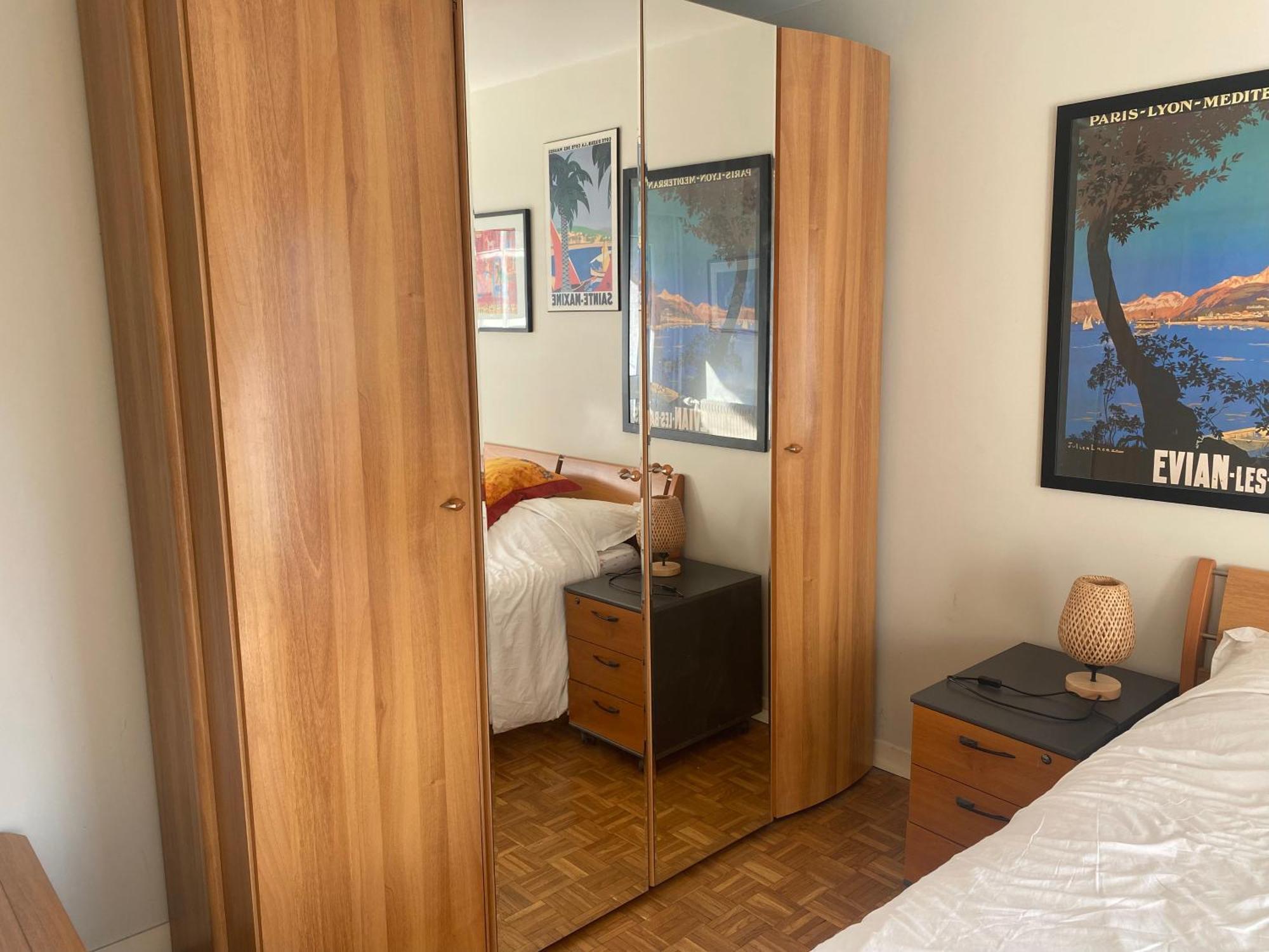 Le Vauvenargues Apartment Paris
