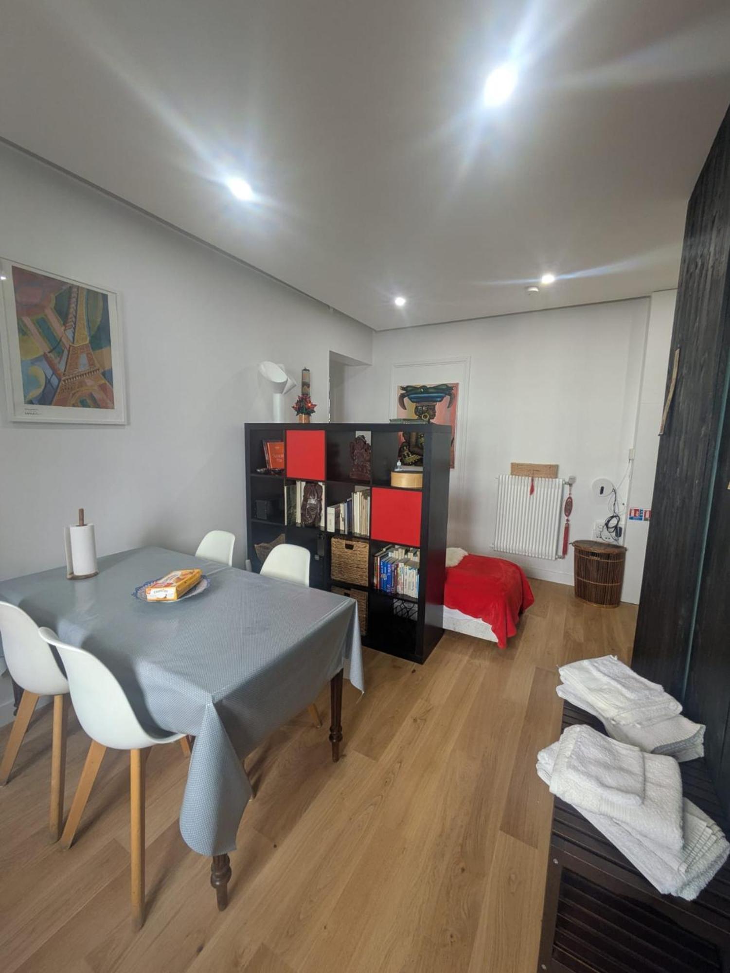 Charming - Famous Marais Neighborhood Apartment *