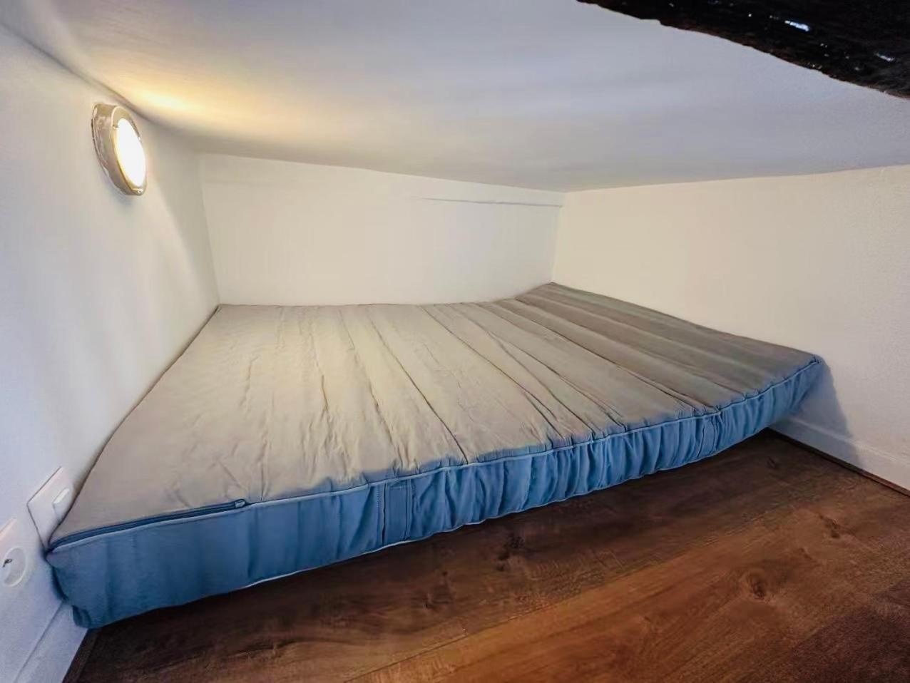 Dream Dwell Paris-spacious Loft In The Marais Apartment *