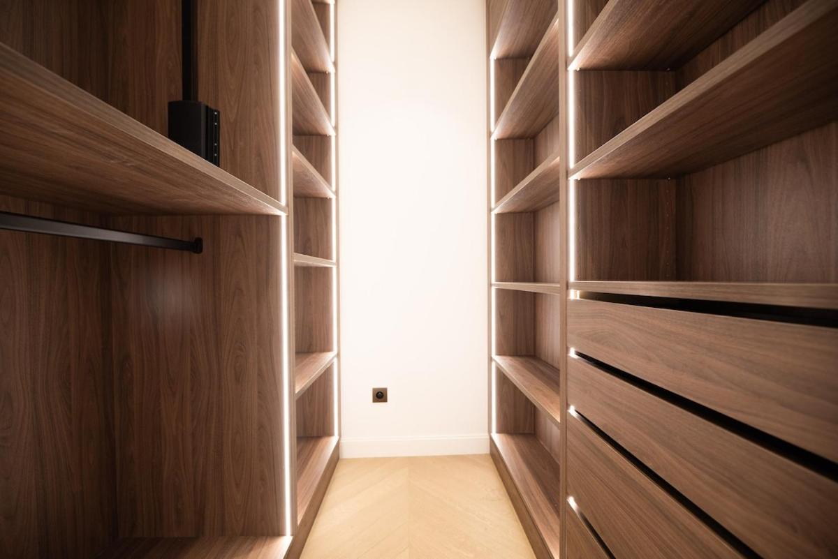 Apartment De Luxe D'une Près Du Louvre Ii Paris