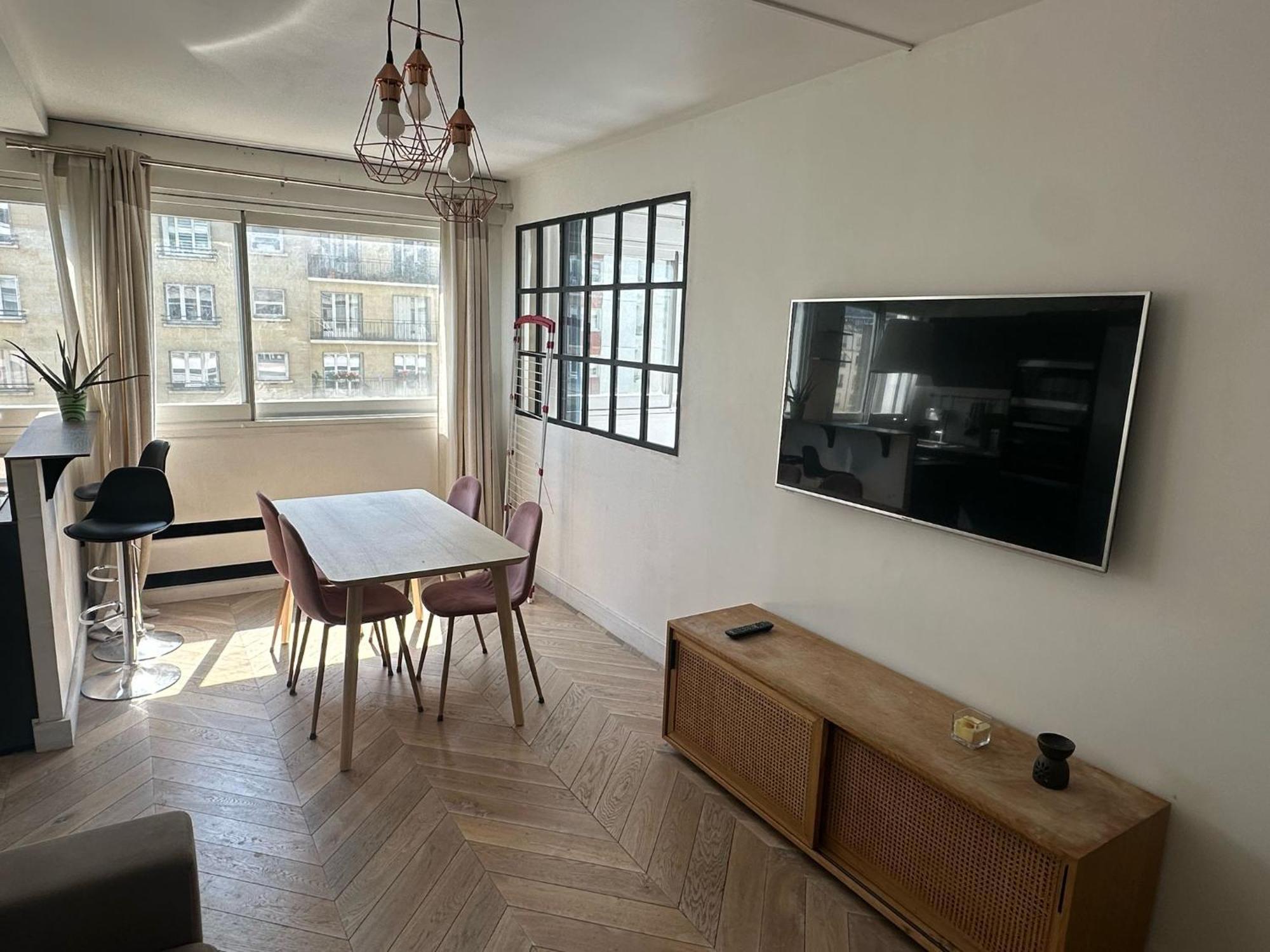 Apartment Expo Versailles