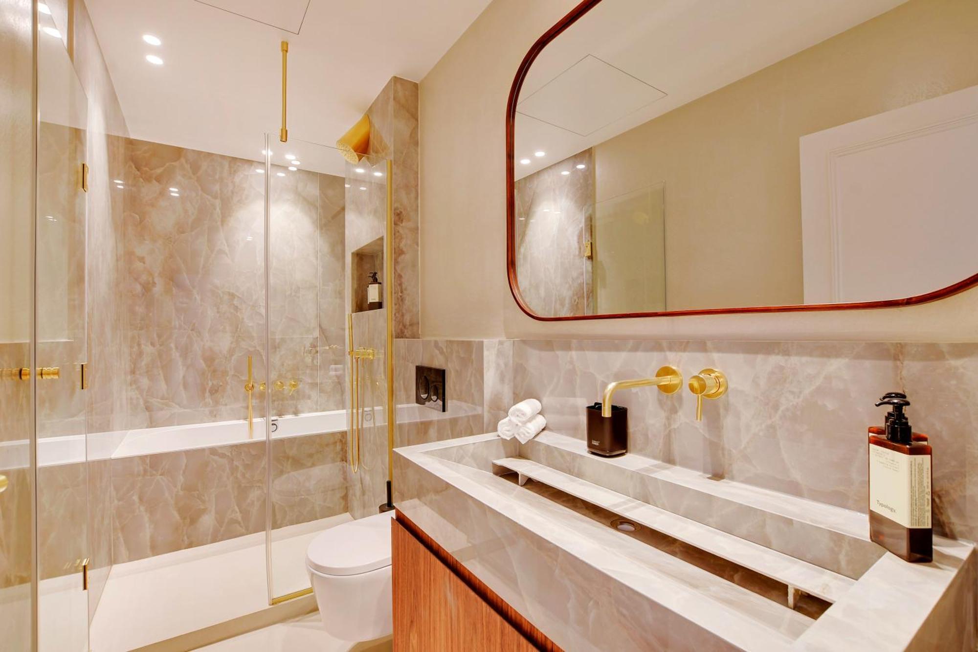 Apartment Maison Galante's With Services In La Madeleine - Opera *