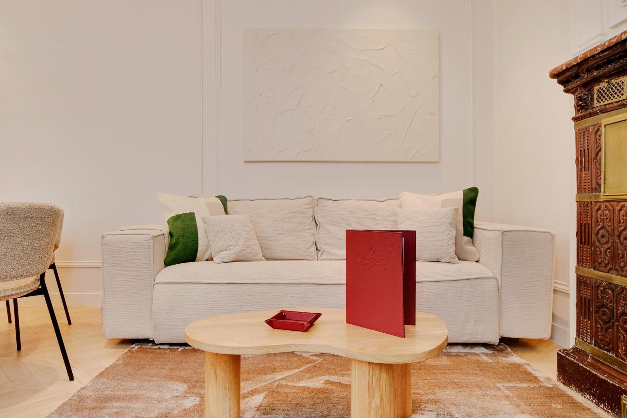 Apartment Maison Galante's With Services In La Madeleine - Opera *