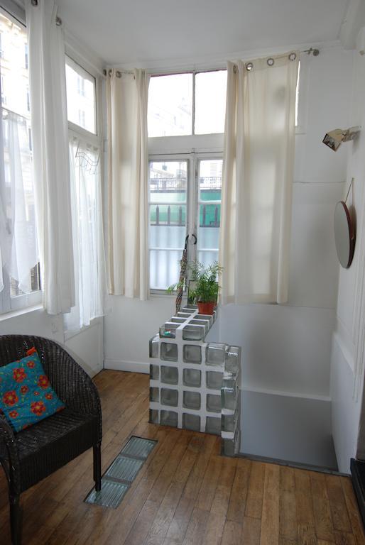 Appartement 2 Pièces Proche Du Sacré Coeur Paris