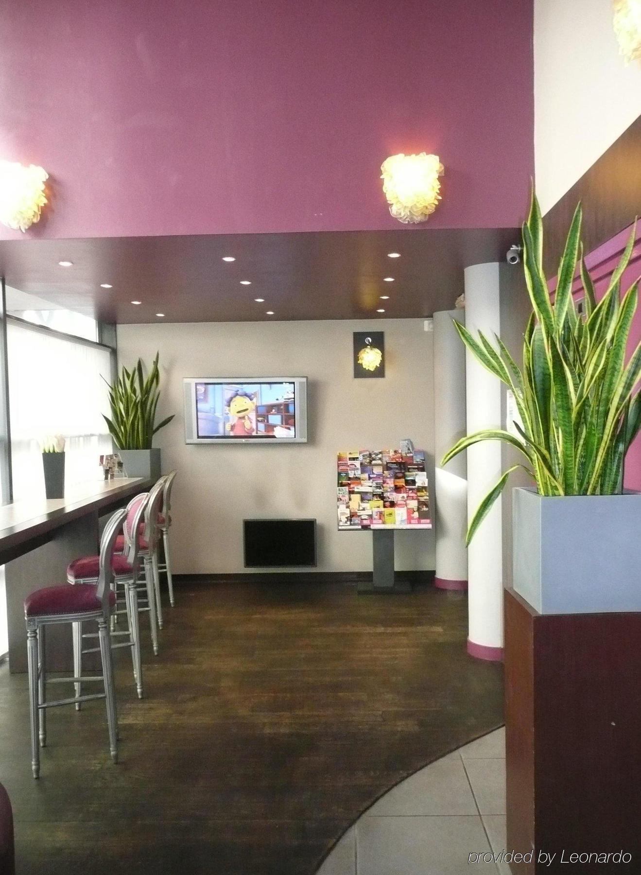 Hotel Quality Hotel&suites Bercy Bibliothèque By Happyculture Paris