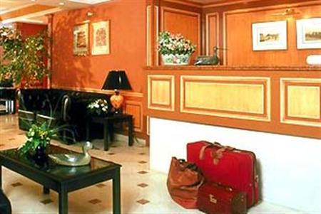 Touraine Opera Hotel 4*