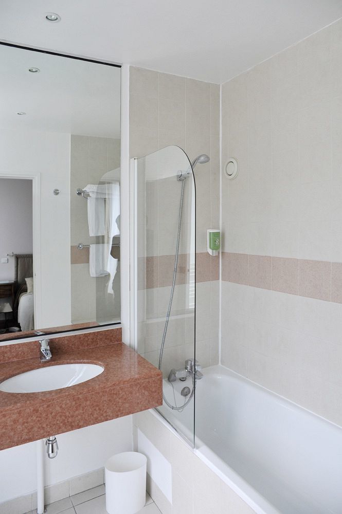 Arcadie Montparnasse Hotel