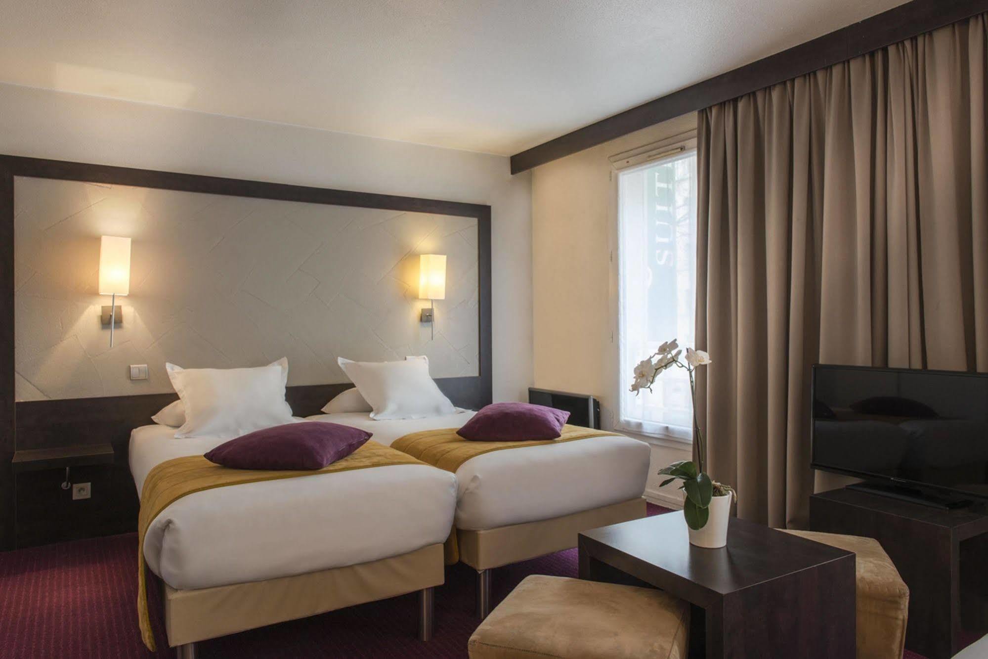 Quality Hotel&suites Bercy Bibliothèque By Happyculture Hotel 3*