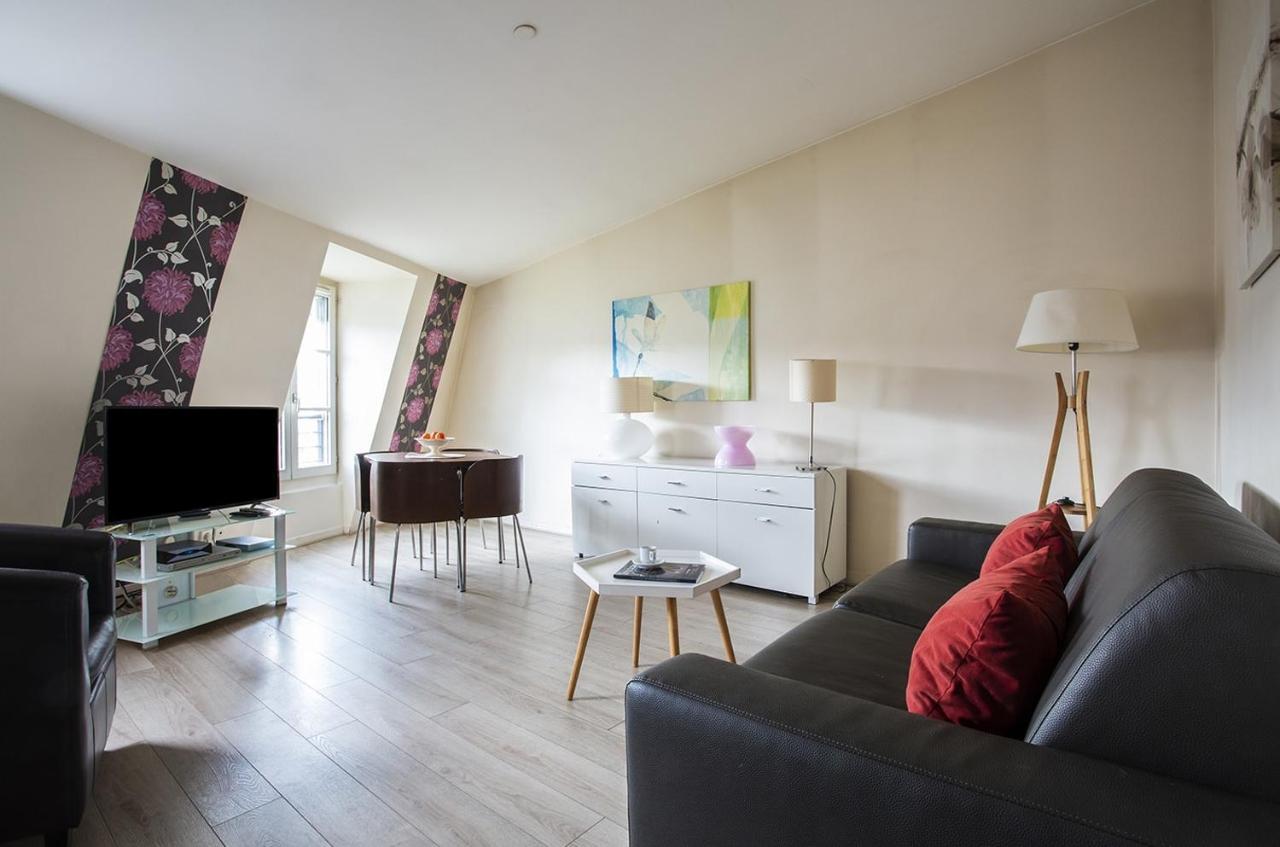 Apartment Place De L'etoile, Wagram With Ac *