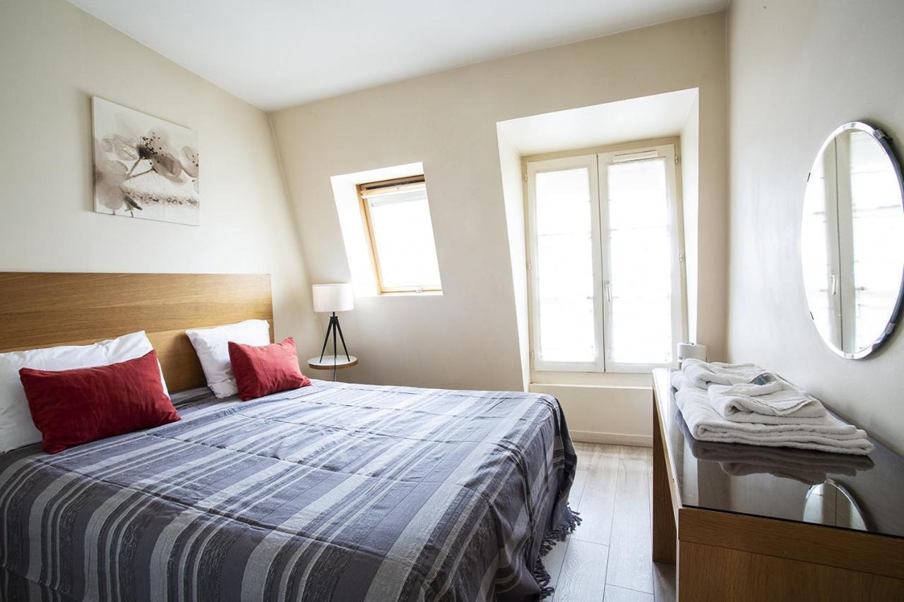 Apartment Place De L'etoile, Wagram With Ac