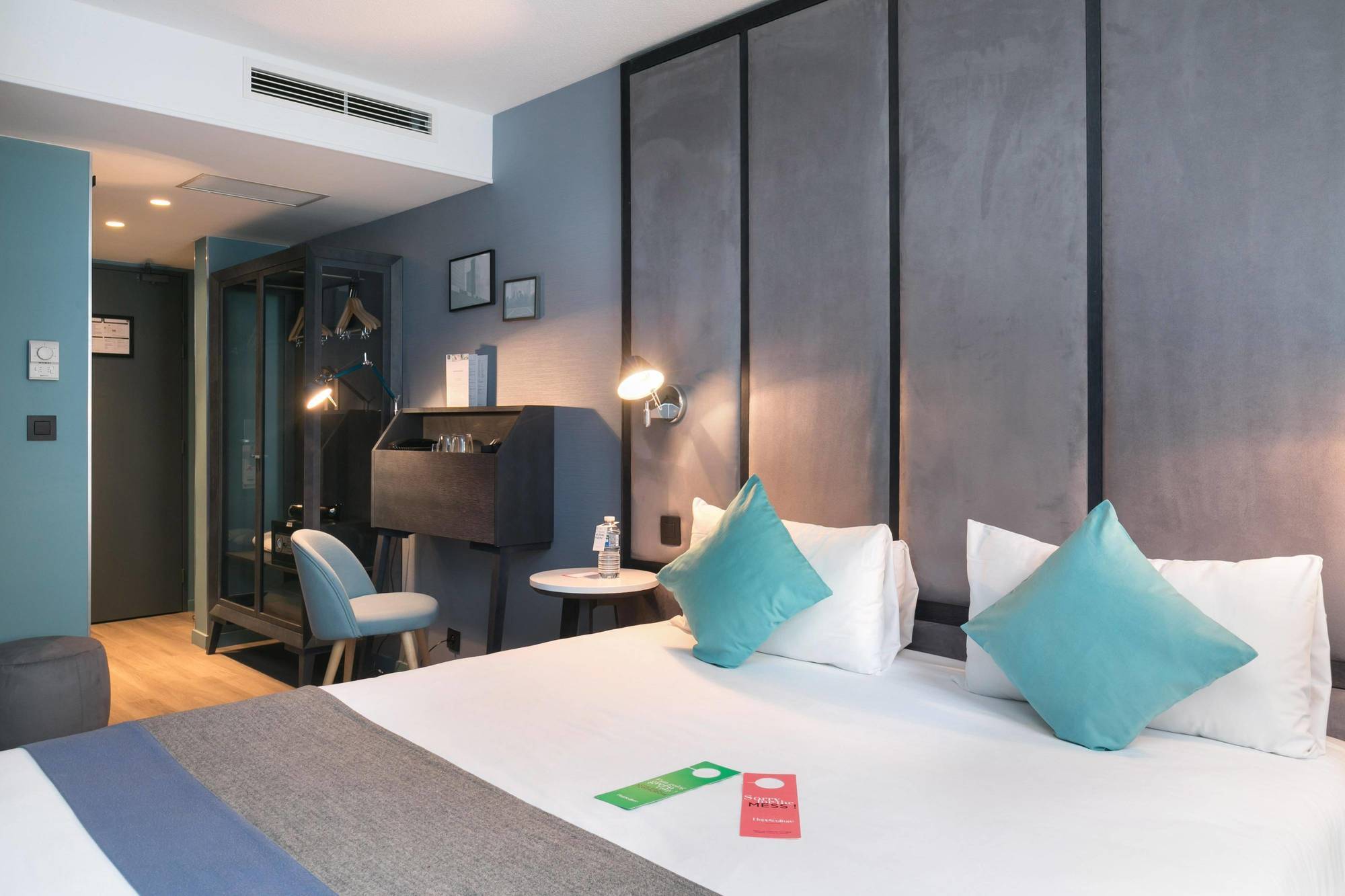 Hotel Quality Hotel&suites Bercy Bibliothèque By Happyculture 3*