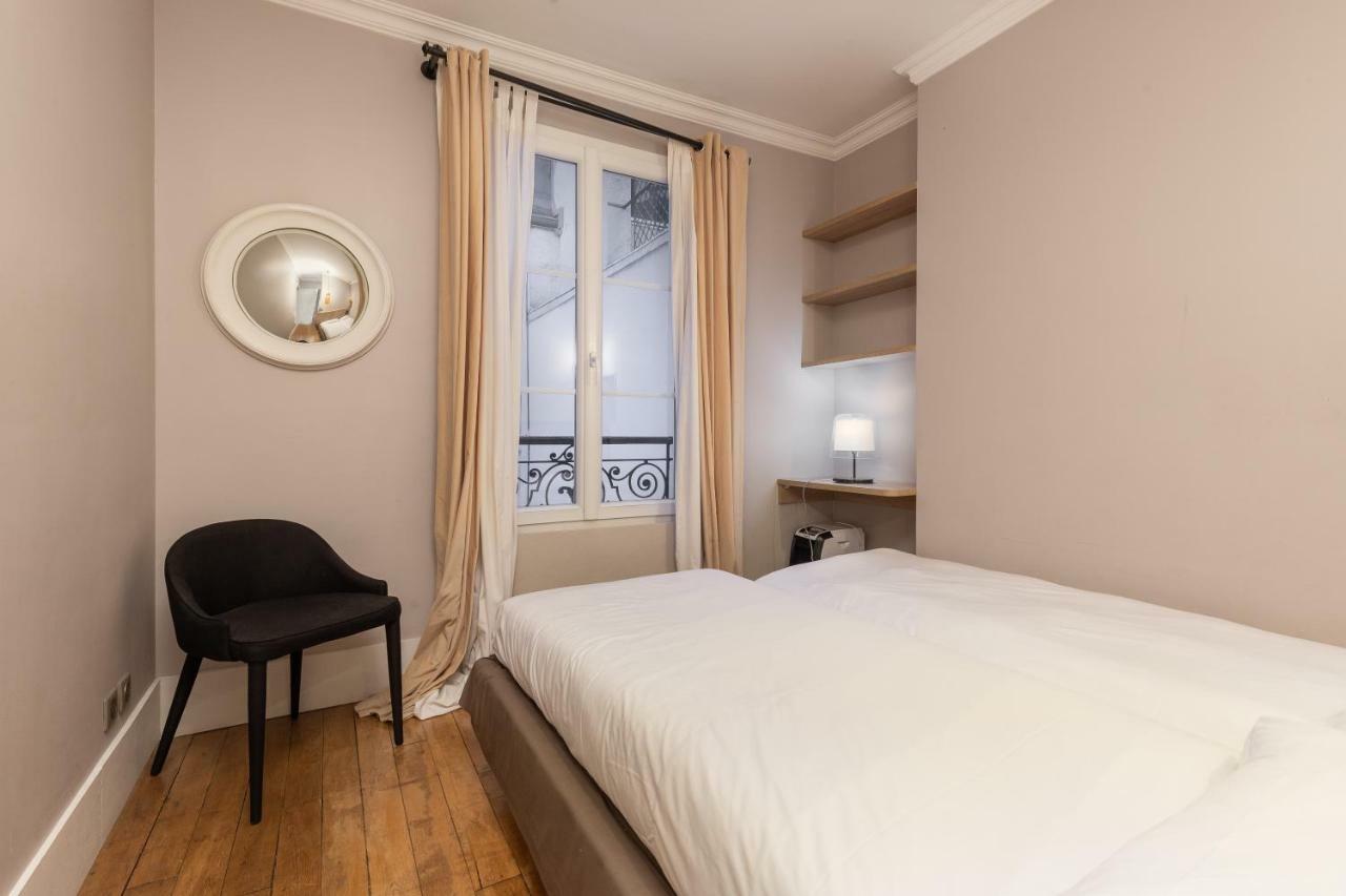 Apartment Avenue Montaigne Champs Elysees *