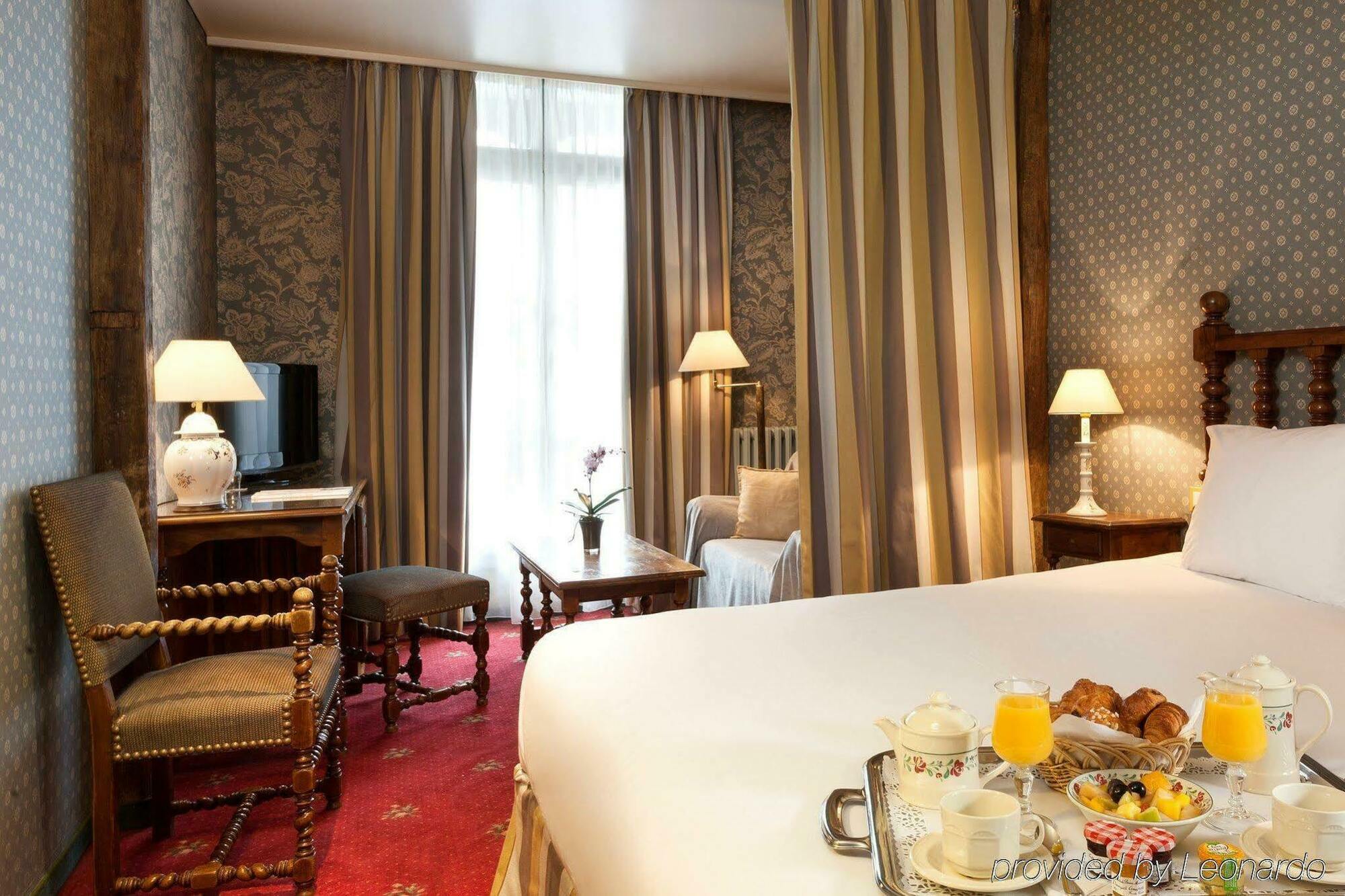 Hotel Amarante Beau Manoir Paris