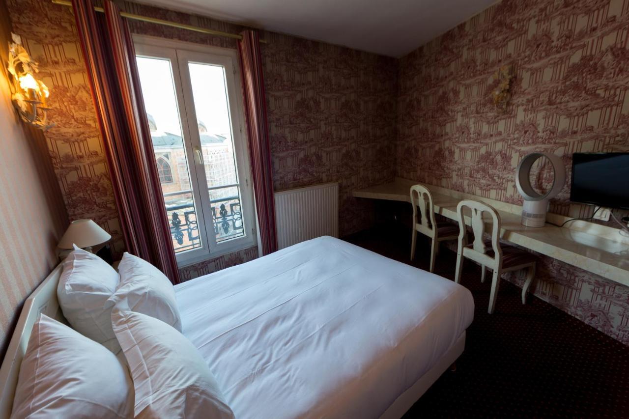 Regyn's Montmartre Hotel