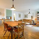 Elegant Apartment In The Marais Paris 3Rd