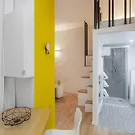 Chic Saint-Germain-Des-Pres Studio For 4 - Prime Location