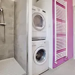 2 Bedrooms Tour Eiffel Rapp