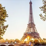 Central Cosy & Charming Studio, Typically Parisian