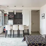 Le Suffren-Eiffel Appartement