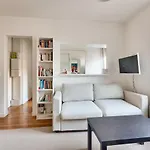 Nice Apartment For 2 - Paris Arc De Triomphe 16E