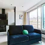 Monceau - Courcelles City Apartment