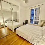 Appartement Luxe, Vue Tour Eiffel Ac 5 Ou 6 P