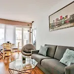 Appartement Quartier Arc De Triomphe Free Netflix
