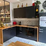 Joli Studio En Plein Marais.